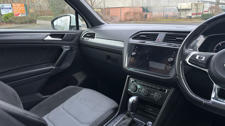 Volkswagen Tiguan 2.0 TDi 190 4Motion R-Line 5dr DSG Diesel Estate